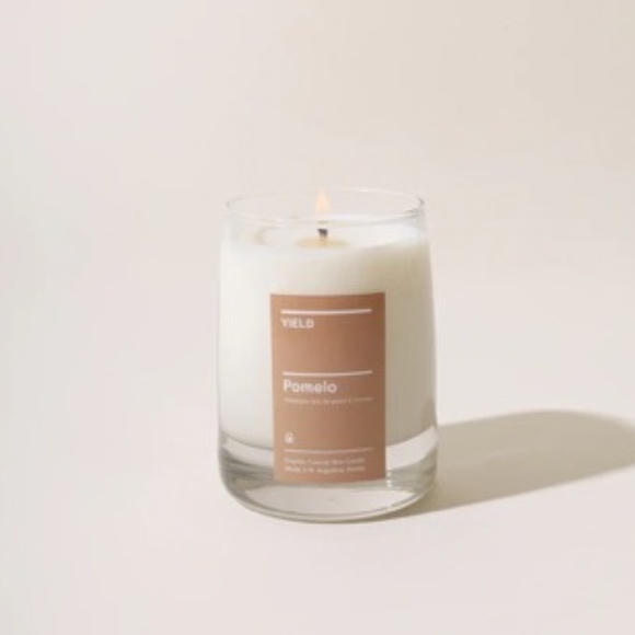 Yield Candle - Pomelo - Picture 1 of 1